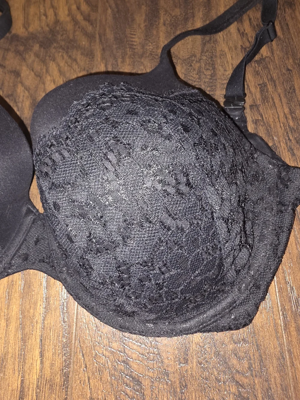Victoria's Secret Body By Victoria Black Lace Push-Up Bra